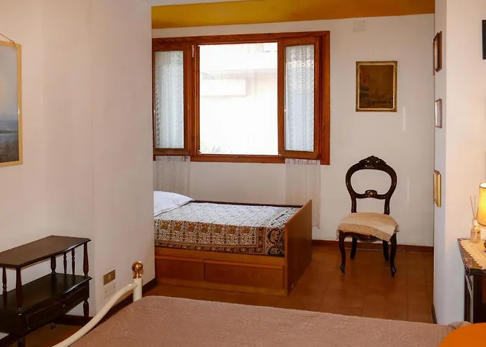 Francesca By Interhome Sanremo